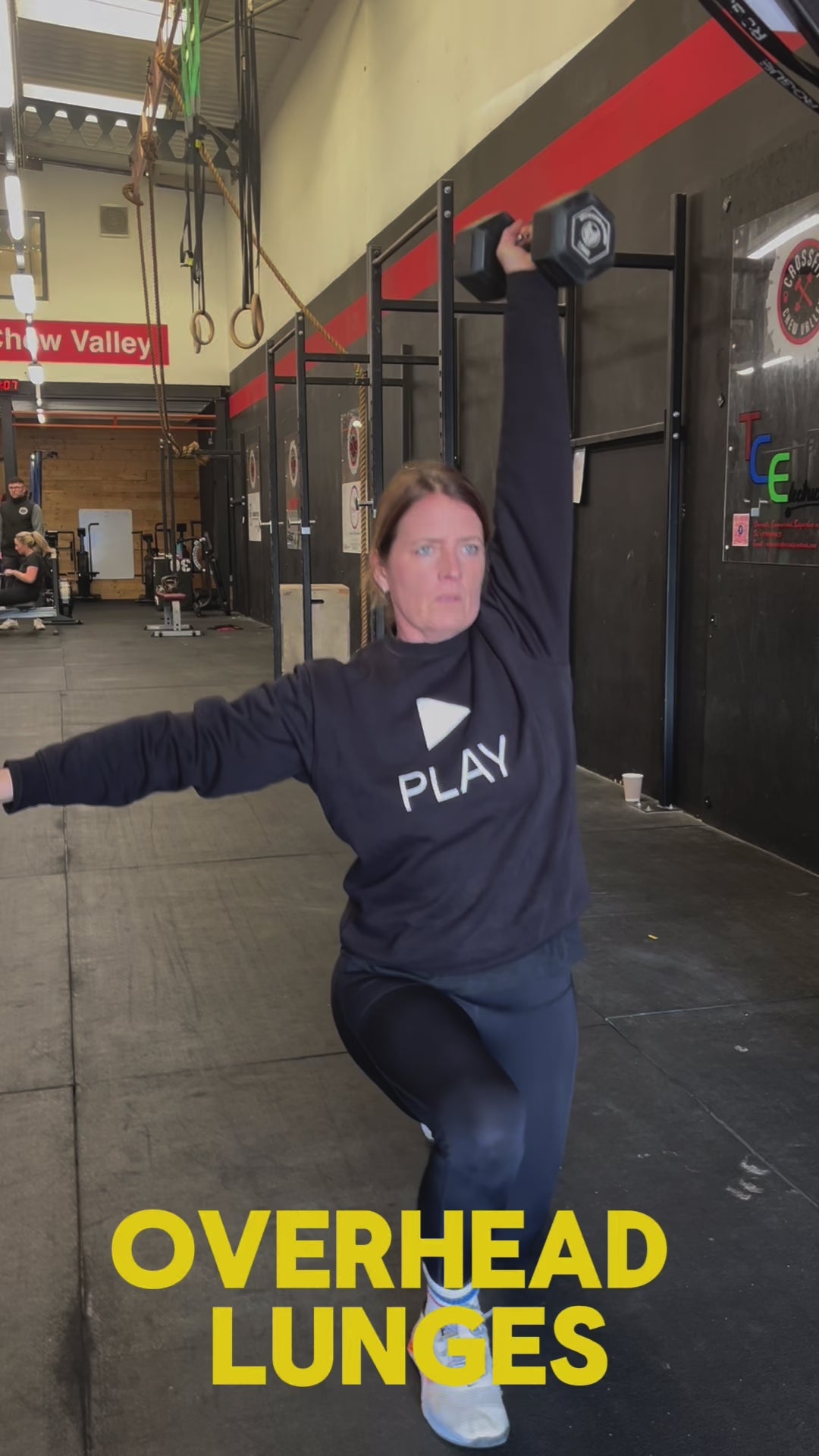 Overhead Lunges – Play Not Pause